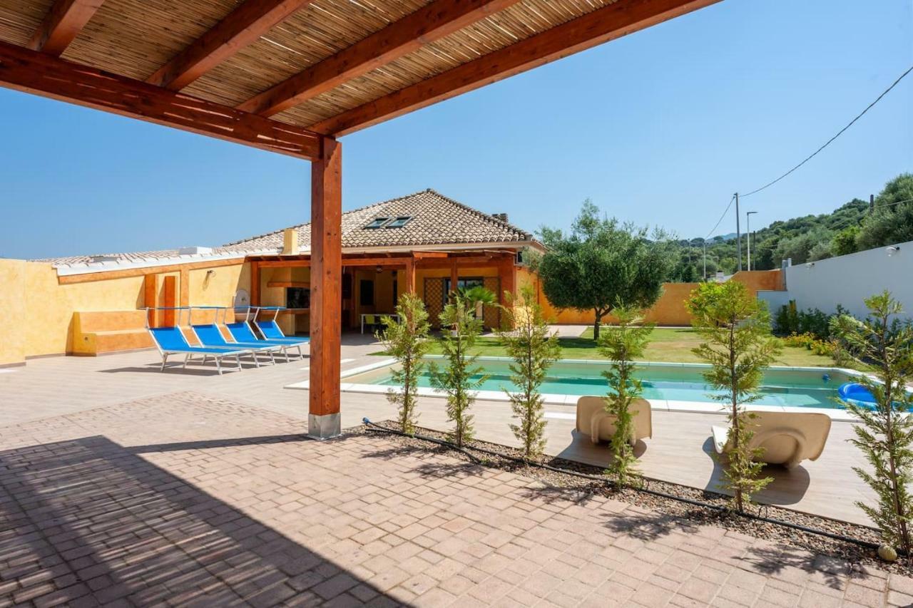 Villa Chloe Капитана Экстерьер фото
